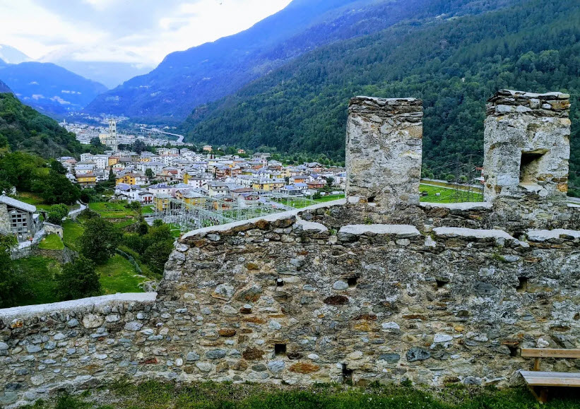 Castello Nuovo o Visconteo (XIV Secolo), Italy